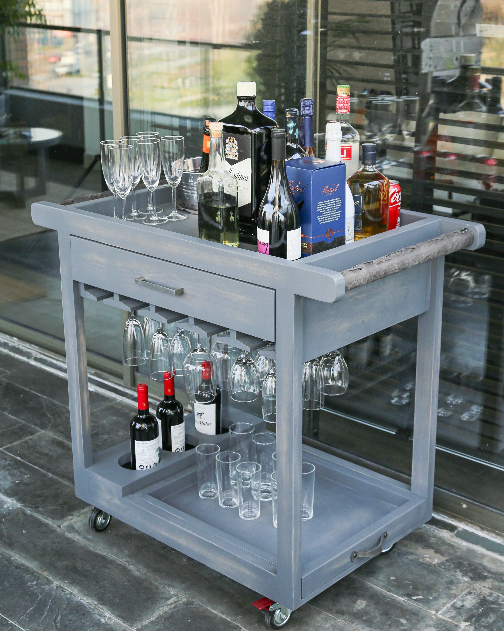 Carro Bar - Rustic Chic