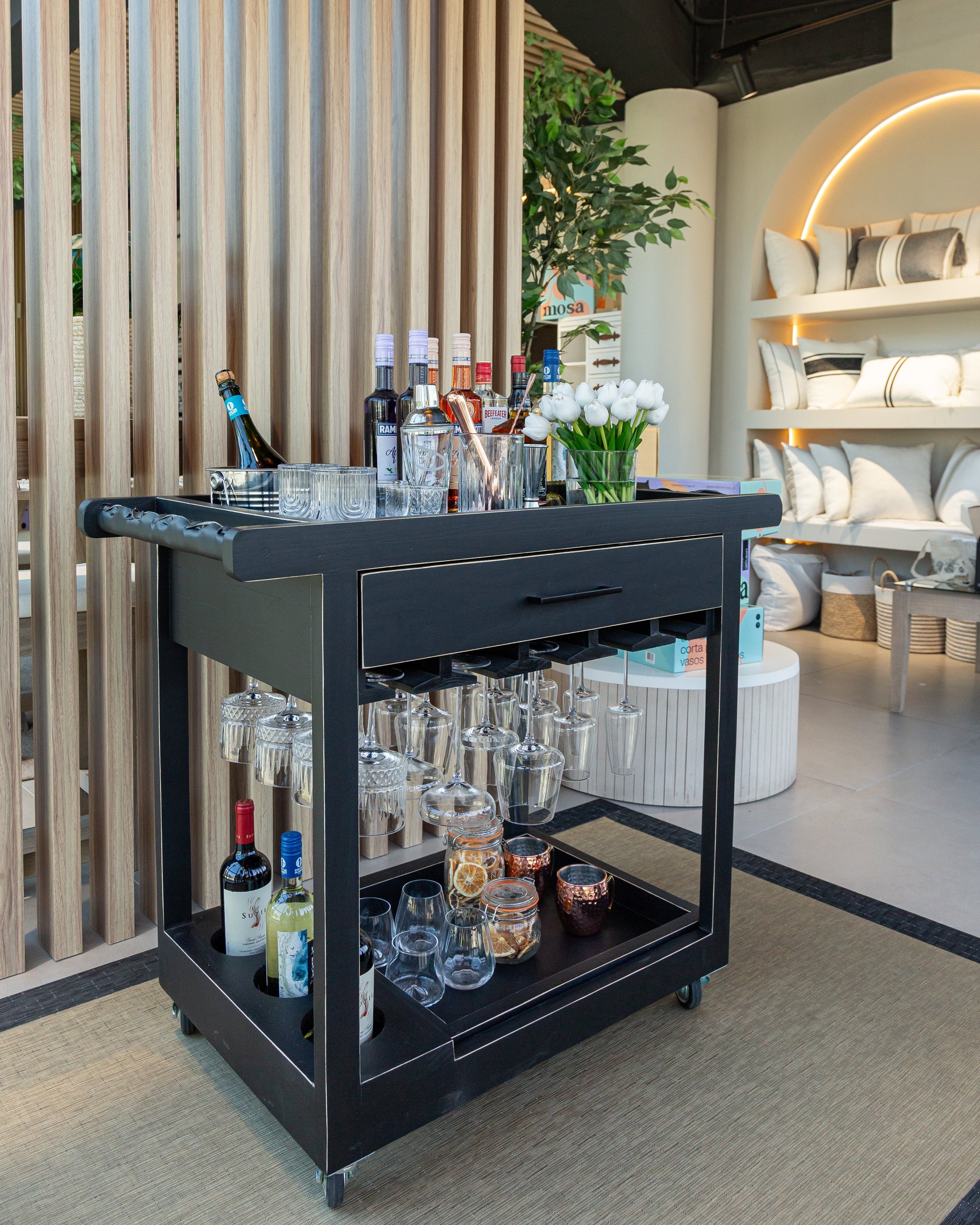 Carro Bar - Rustic Chic