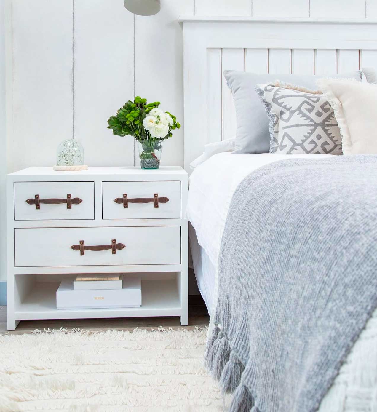 Respaldo Trini Blanco 23' - Rustic Chic