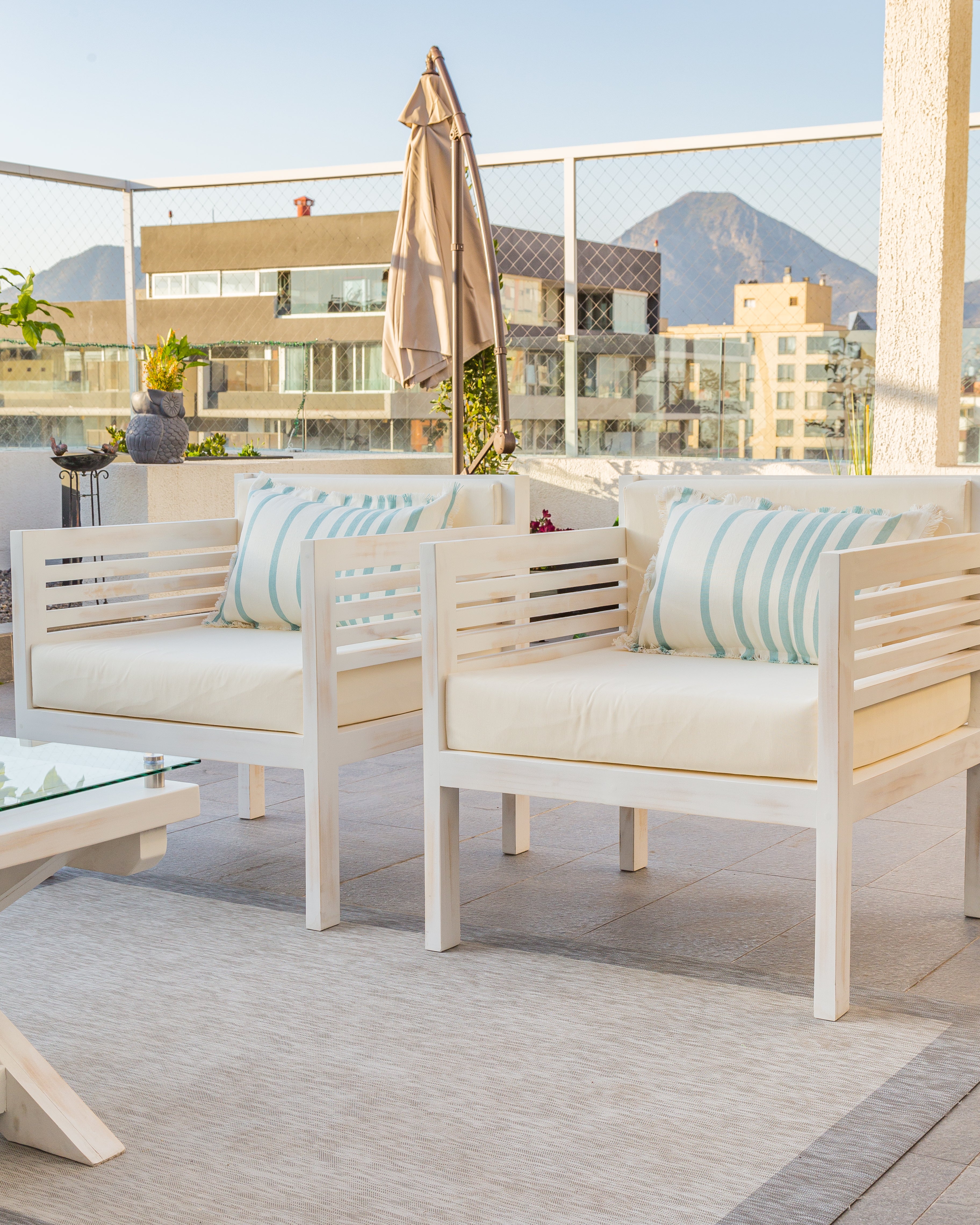 Sitial Acacia - Rustic Chic