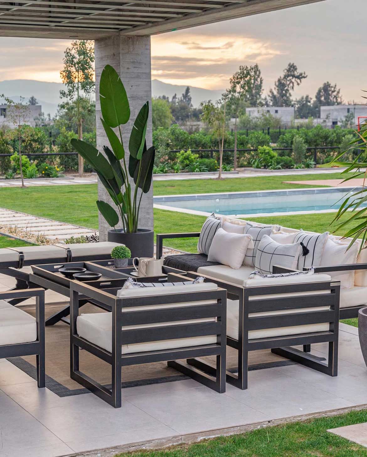 Terraza Dos Sillones Tarifa - Rustic Chic