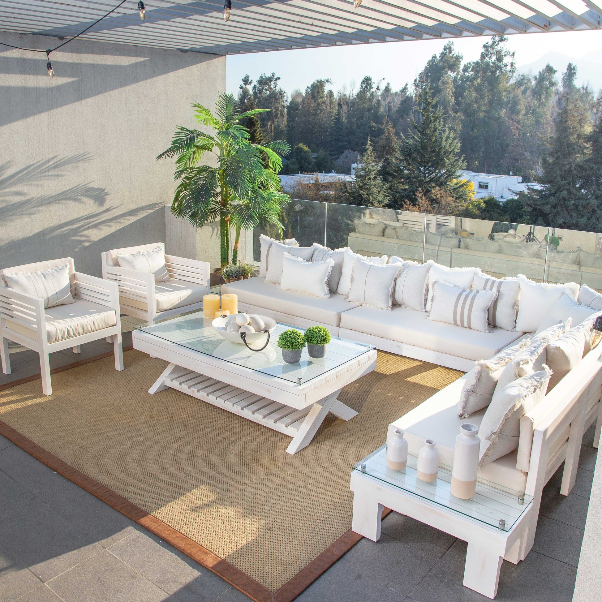 Terraza L Marbella - Rustic Chic