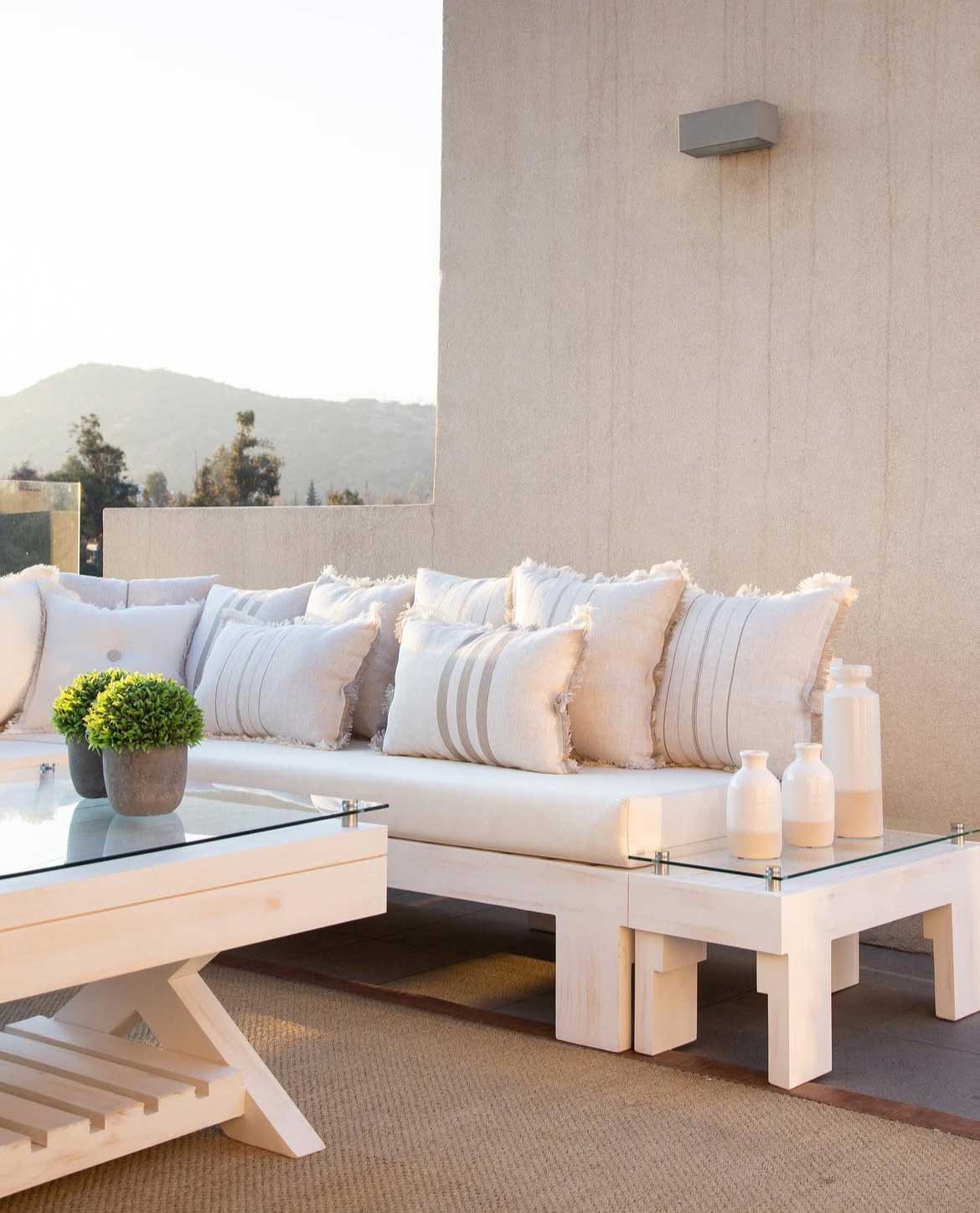 Terraza L Marbella - Rustic Chic